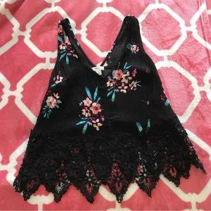 Black floral crop top